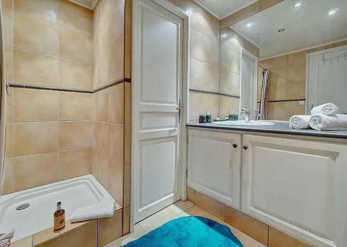 Immogroom - Terrace- Parking - Quiet Place - Congressbeaches Apartament *