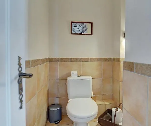 Immogroom - Terrace- Parking - Quiet Place - Congressbeaches Apartament